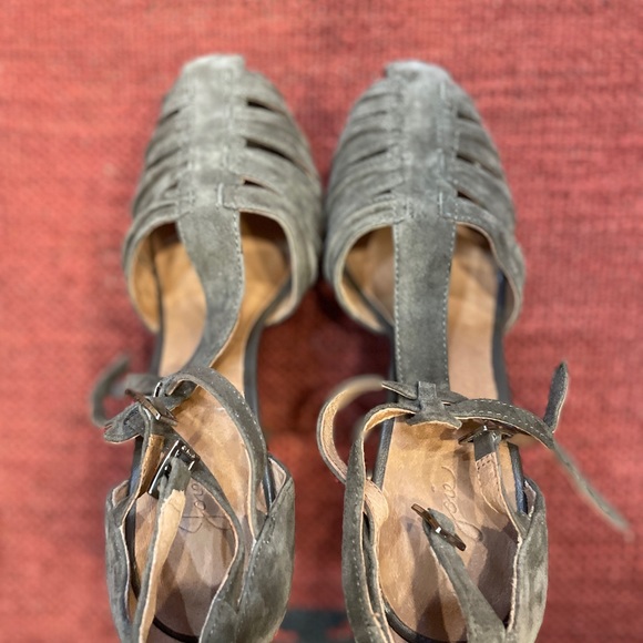 Joie Rexanne t strap platform - Picture 5 of 6